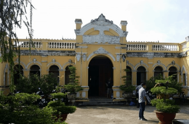 Nhà Đốc Phủ Hải - Điểm thăm quan độc đáo