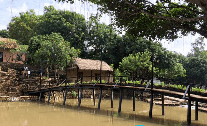 Khung cảnh miền Tây thu nhỏ (sưu tầm)
