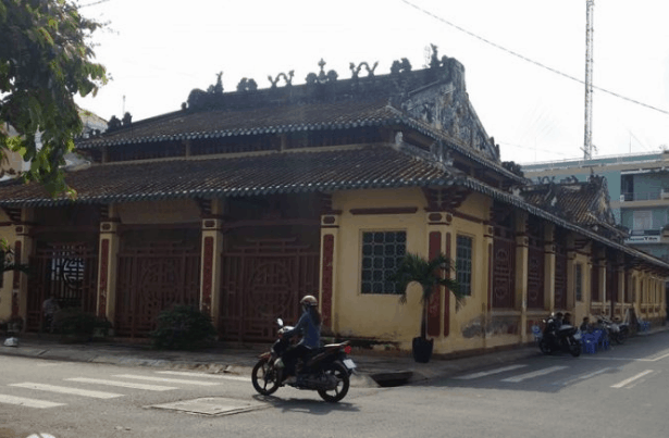 Đình Trung tại Gò Công (sưu tầm)