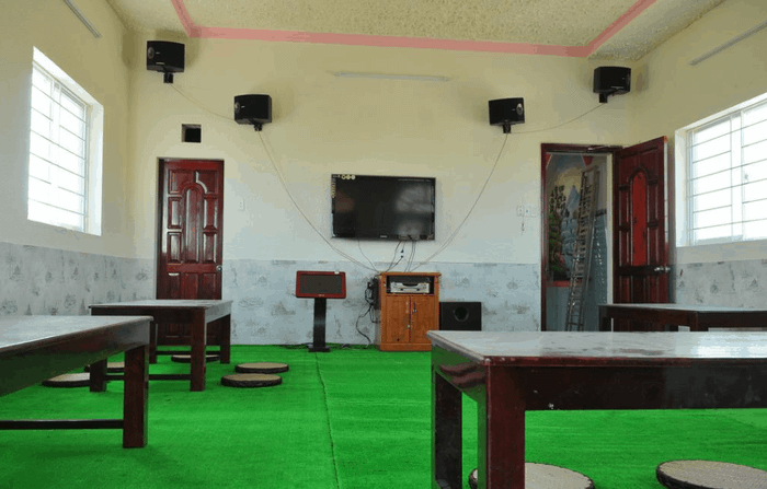 Tại nhà nghỉ Dragon Hostel còn có khu giải trí cho khách du lịch