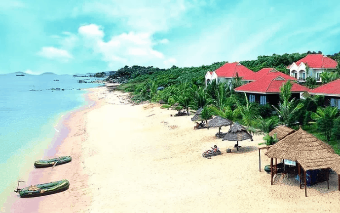 Bãi Trường - Đường bờ biển tuyệt vời (Sưu tầm)