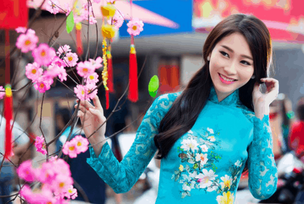 Khám phá vẻ đẹp thần tiên của đường hoa Nguyễn Văn Trị