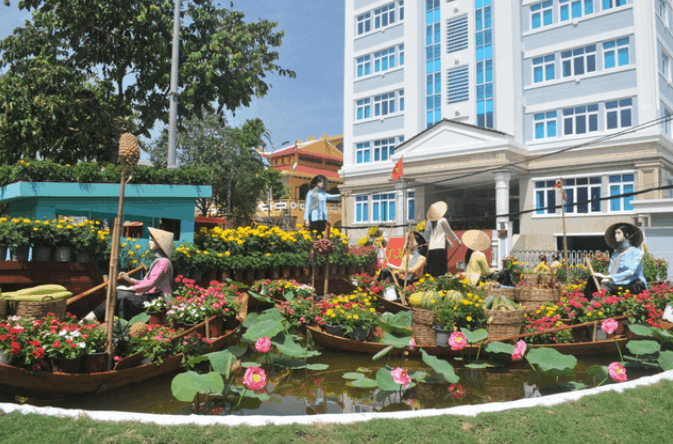 Khám phá Mô hình chợ hoa tại Đường hoa Nghệ thuật Cần Thơ