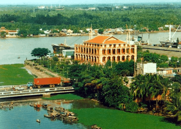 Bến Nhà Rồng - nơi Bác Hồ bắt đầu hành trình cứu nước (tìm kiếm)