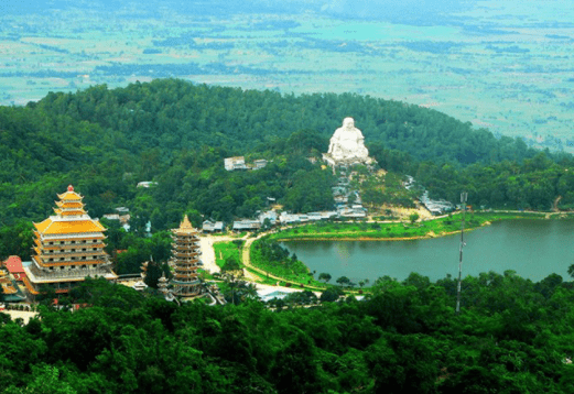 Khám phá Núi Cấm An Giang