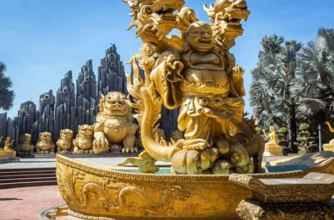 Trải nghiệm vui chơi tại Suối Tiên