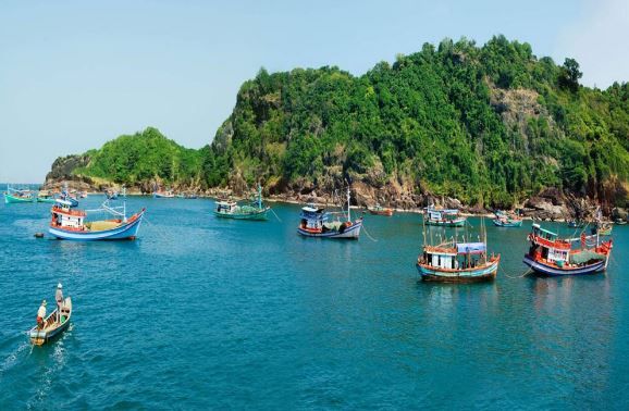Hòn Đá Bạc