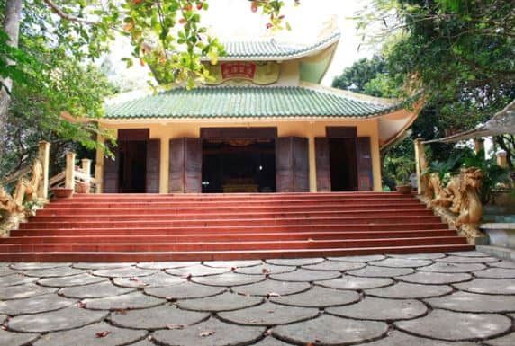 Lăng Ông Nam Hải
