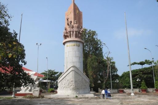 tượng đài Bảo Vệ An ninh Tổ Quốc