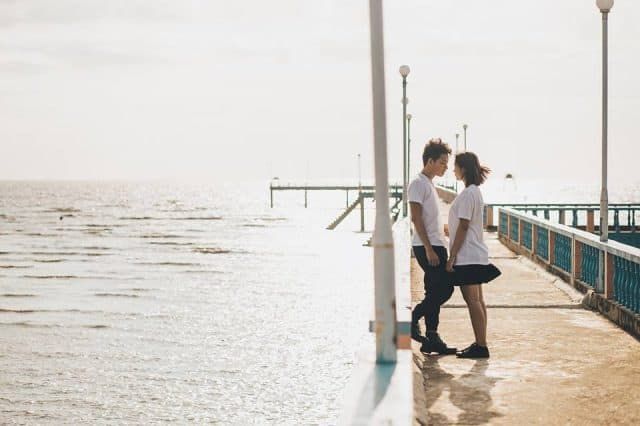 Cây cầu tuyệt vời làm bối cảnh "tình bể bình" (ảnh ST)