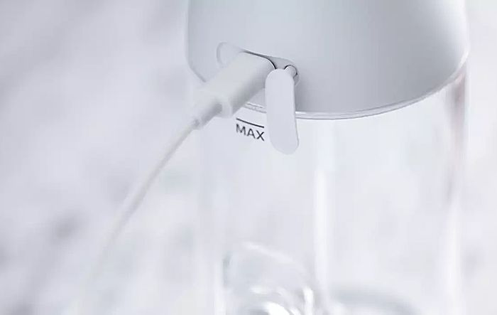 Cáp sạc của máy tăm nước Philips HX3806/31