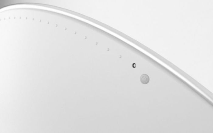 Hệ thống điều khiển trực tiếp trên đỉnh loa B&O Beoplay A9 White