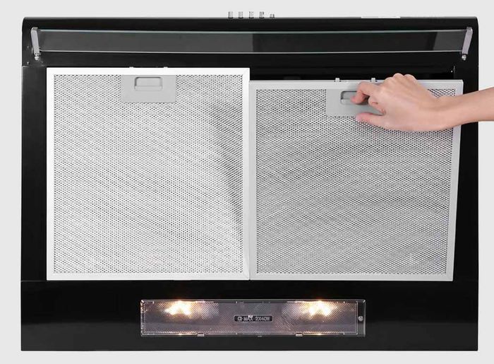 Máy hút mùi Pramie CL9B-700 trang bị hệ thống 2 đèn LED