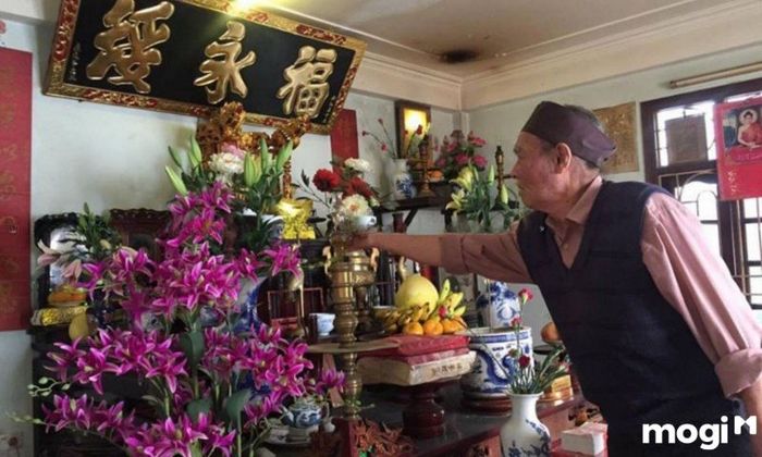 Nghi Thức Cúng Văn Khấn Bao Sái Bàn Thờ Cần Được Thực Hiện Một Cách Tôn Nghiêm