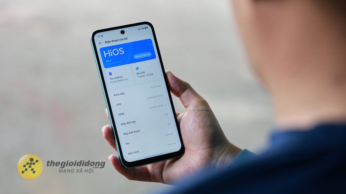 Trên tay TECNO Spark GO 2: Màn hình 120 Hz, pin lớn 5.200 mAh mà giá chỉ 1.89 triệu đồng