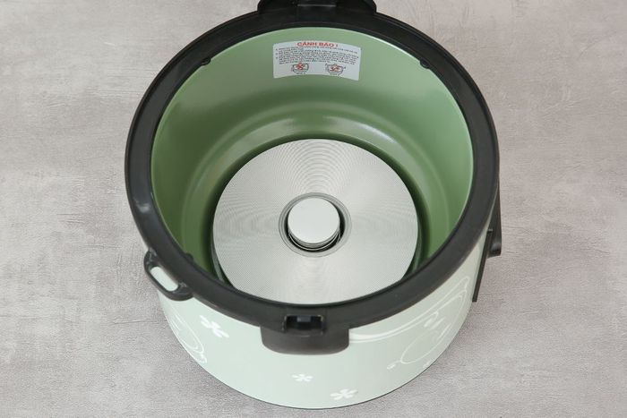 Nồi cơm nắp gài Nagakawa 1.2 lít NRC3812 - Công nghệ nấu, công suất