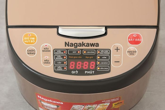 Bảng điều khiển - Nồi cơm điện tử Nagakawa 1.8 lít NER5556