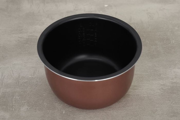 Nồi cơm nắp gài Kangaroo 0.8 lít KGRC08M3 - Dung tích