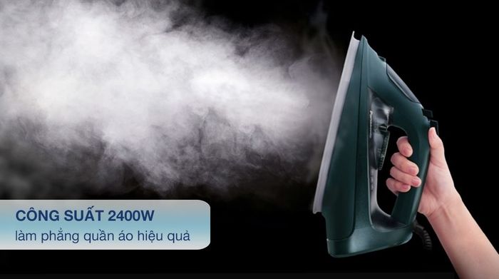 Bàn ủi hơi nước Panasonic NI-U450GRA 2400W - Công suất và dung tích bình chứa