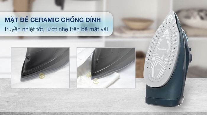 Bàn ủi hơi nước Panasonic NI-U450GRA 2400W - Mặt đế