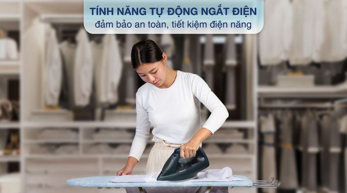 Bàn ủi hơi nước Panasonic NI-U450GRA 2400W - Tiện ích và tính năng an toàn
