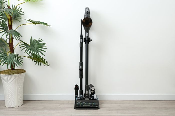 Máy hút bụi không dây Sharp EC-SG94V-B - Thiết kế