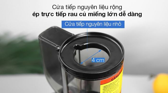 Máy ép chậm Sunhouse Mama SHD5505 - Cửa cho nguyên liệu đường kính 4 cm giúp ép trực tiếp rau củ miếng lớn, tiết kiệm thời gian sơ chế