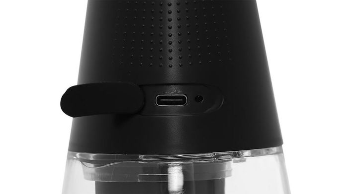 Cổng sạc Type-C - Máy tăm nước cầm tay Rapido RWB-300