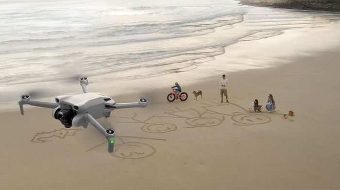 Thiết kế siêu nhỏ gọn và linh hoạt - Flycam DJI Mini 3