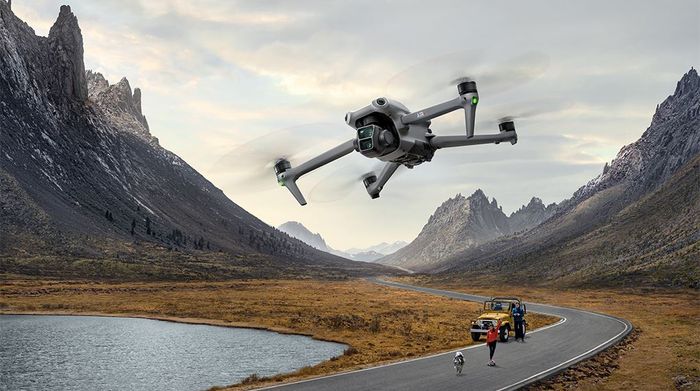 Thiết kế hiện đại - Flycam DJI Air 3