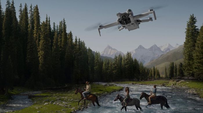 Flycam DJI Mini 4 Pro (GL) MT4MFVD kèm điều khiển RC151 - Theo dõi chủ thể