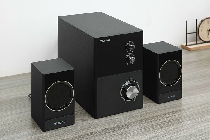 Dễ dàng điều chỉnh âm thanh - Loa vi tính Microlab M223
