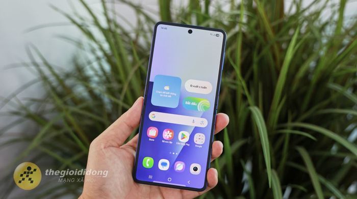 Samsung Galaxy Z Flip7 5G 12GB/256GB - Màn hình chính