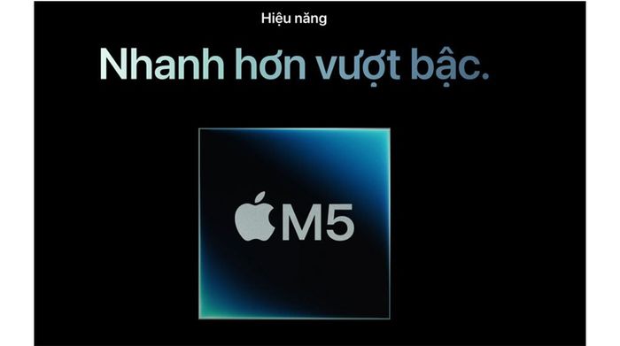 Chip M5 và GPU thế hệ mới trên MacBook Pro 5 xử lý mọi tác vụ đồ họa, video siêu nhanh, trải nghiệm đa nhiệm mượt mà.