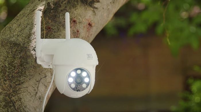 amera IP Ngoài Trời 360 Độ 3MP 365 Selection OC1 - Bền bỉ hoạt động