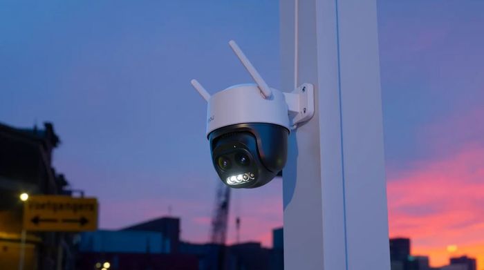 Camera IP Ngoài Trời 360 Độ 5MP IMOU Cruiser Z IPC-S7DP-5M0WEZ - Ban đêm rõ nét