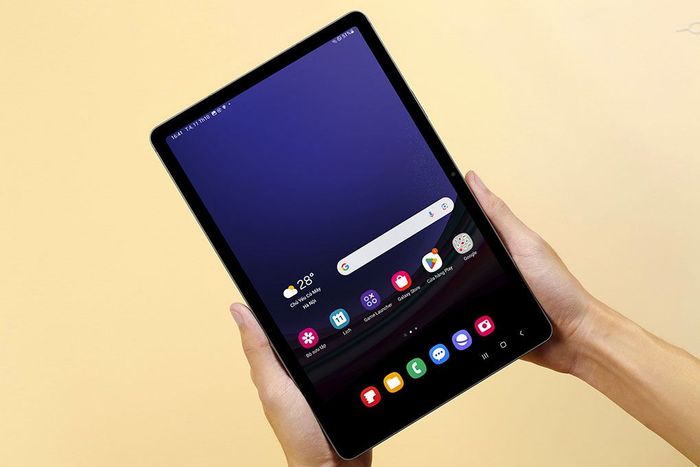 Samsung Galaxy Tab S9 FE 5G 8GB/256GB - Màn hình