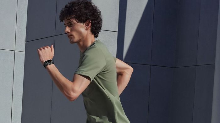 Mi Band 9 Pro - Pin và Chống nước