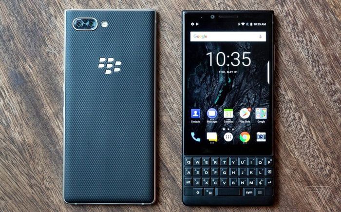 Blackberry đã cố gắng thay đổi để thích ứng với xu hướng mới nhưng không đạt được thành công như mong đợi.