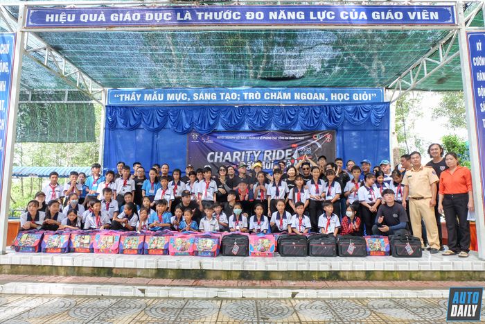 Triumph hội tụ tại cực Nam của Tổ Quốc - Triumph-Vietnam-Charity-Ride-Đất-Mũi-Cà-Mau-Mytour (34).jpg