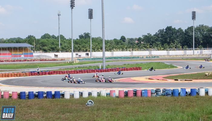 Khám phá toàn bộ không gian của sự kiện đua xe Go-Kart lớn nhất từ trước đến nay tại Việt Nam Giải đua xe Go-Kart Thắng hay thua, đua mới biết mùa 2 (26).JPG