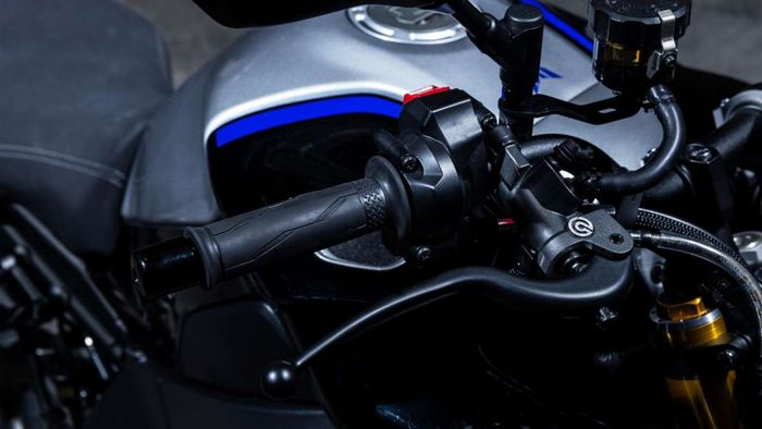 Chi tiết Yamaha MT-10 SP 2021 lấy cảm hứng từ YZF-R1M Yamaha MT-10 SP 2021 (8).jpg