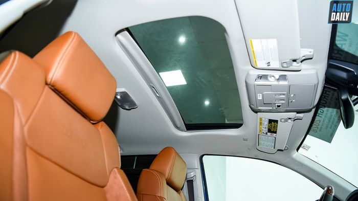 Ảnh chi tiết Toyota Tundra 1794 Edition 2021 mới nhập về Việt Nam t31.jpg