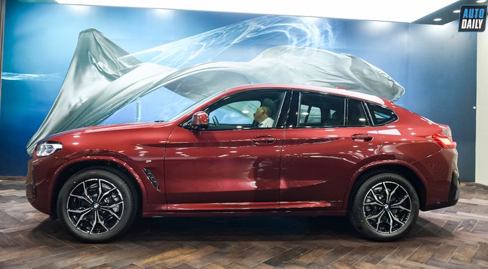 Khám phá chi tiết BMW X4 M-Sport 2022 với giá 3,279 tỷ đồng tại đại lý adt-9393-copy.jpg