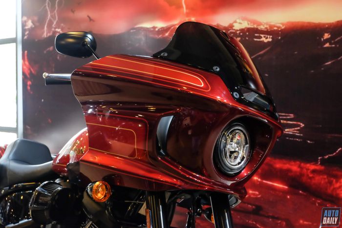 Xem gần hơn Harley-Davidson Low Rider El Diablo đầu tiên tại Việt Nam Harley-Davidson Low Rider phiên bản giới hạn El Diablo (5).jpg