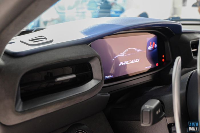 Maserati MC20 chính hãng ra mắt tại Việt Nam, có giá bán vượt qua mốc 16 tỷ đồng Maserati MC20 (12).jpg