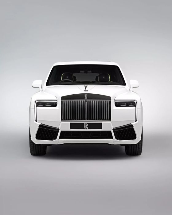 Rolls Royce Cullinan phiên bản nâng cấp ra mắt với nhiều điểm đáng chú ý rolls-royce-cullinan-black-badge-facelift-00017.webp