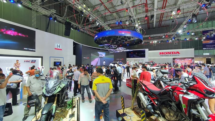 Vietnam Motor Show 2024 sắp diễn ra, thu hút nhiều thương hiệu hàng đầu VMS_5 lớn.jpeg