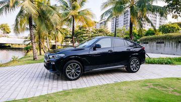 BMW X6 2023 trải qua sự thay đổi đáng kể trong thiết kế các đường gân dập nổi