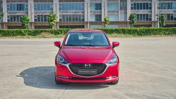 Mazda 2 Sport - Một mức giá cao cho nhiều tính năng ưu việt